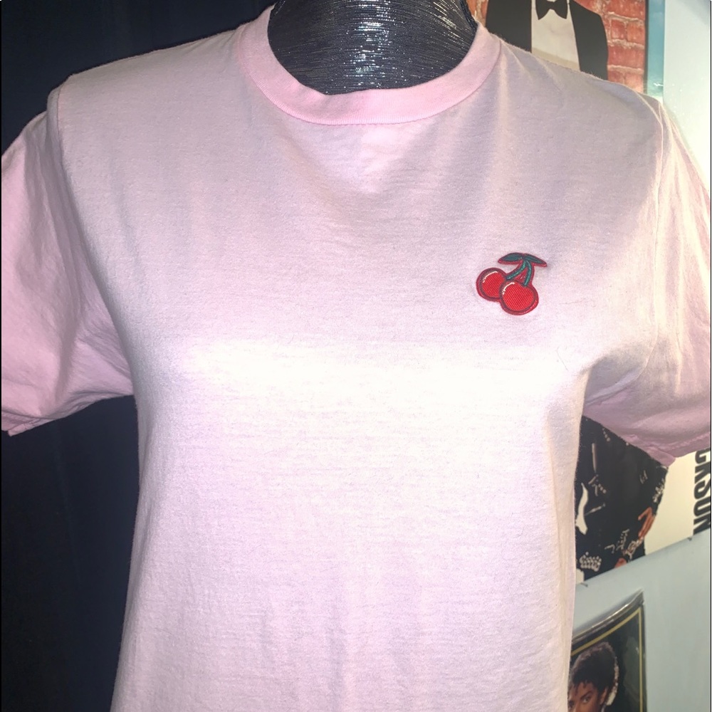 PINK CHERRY PATCH T SHIRT
